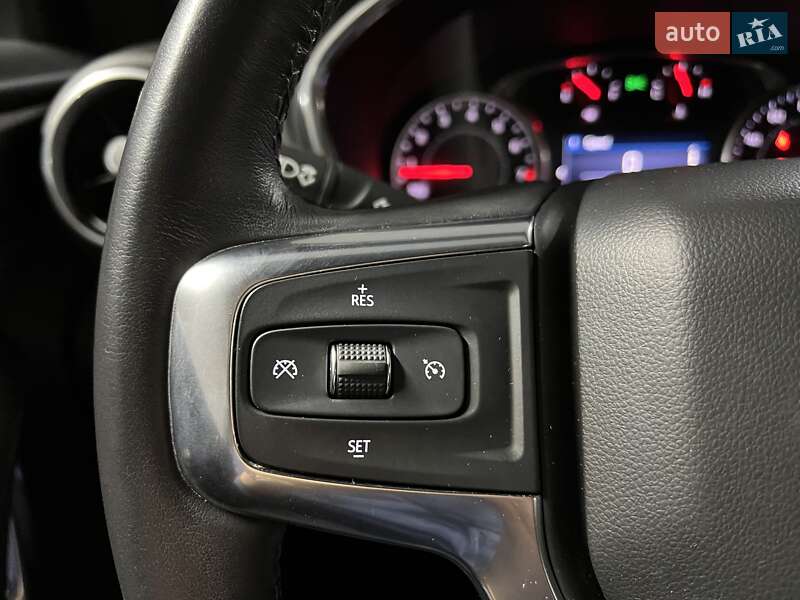 Позашляховик / Кросовер Chevrolet Blazer 2019 в Києві