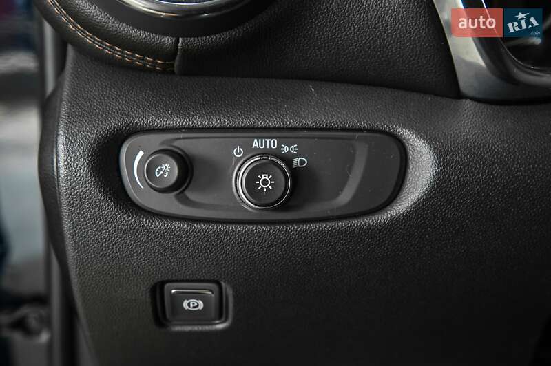 Внедорожник / Кроссовер Chevrolet Blazer 2019 в Одессе