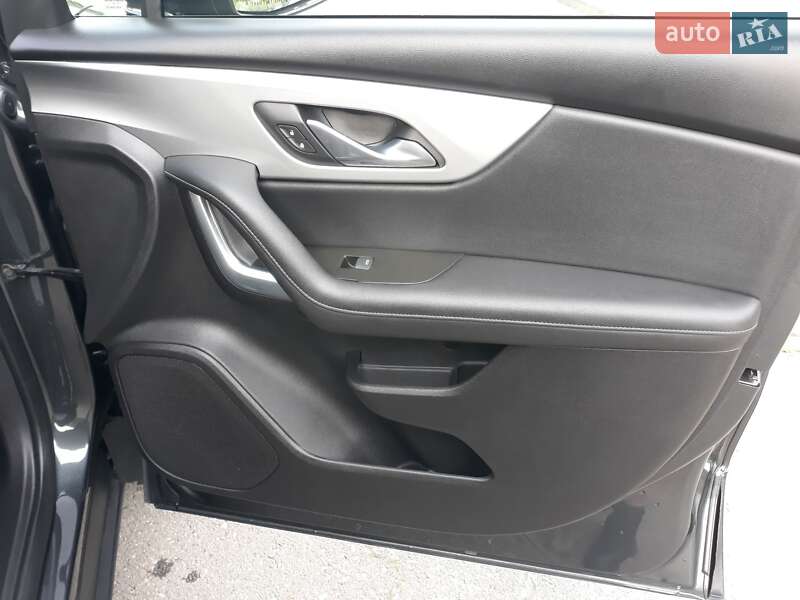 Внедорожник / Кроссовер Chevrolet Blazer 2020 в Калуше фото 46 Внедорожник / Кроссовер Chevrolet Blazer 2020 в Калуше