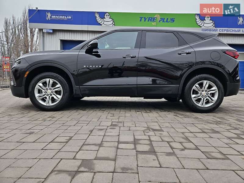Внедорожник / Кроссовер Chevrolet Blazer 2019 в Кривом Роге