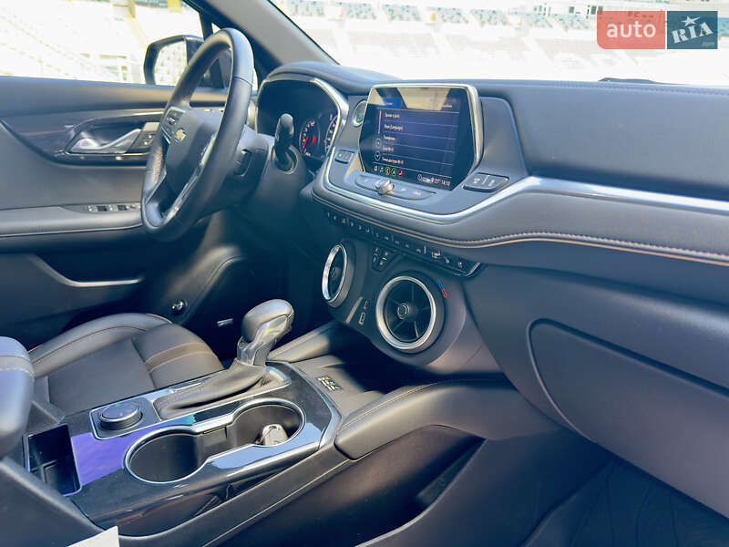 Внедорожник / Кроссовер Chevrolet Blazer 2019 в Одессе