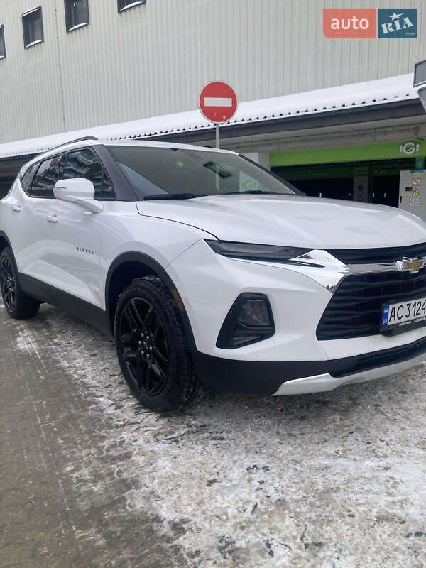 Позашляховик / Кросовер Chevrolet Blazer 2020 в Львові