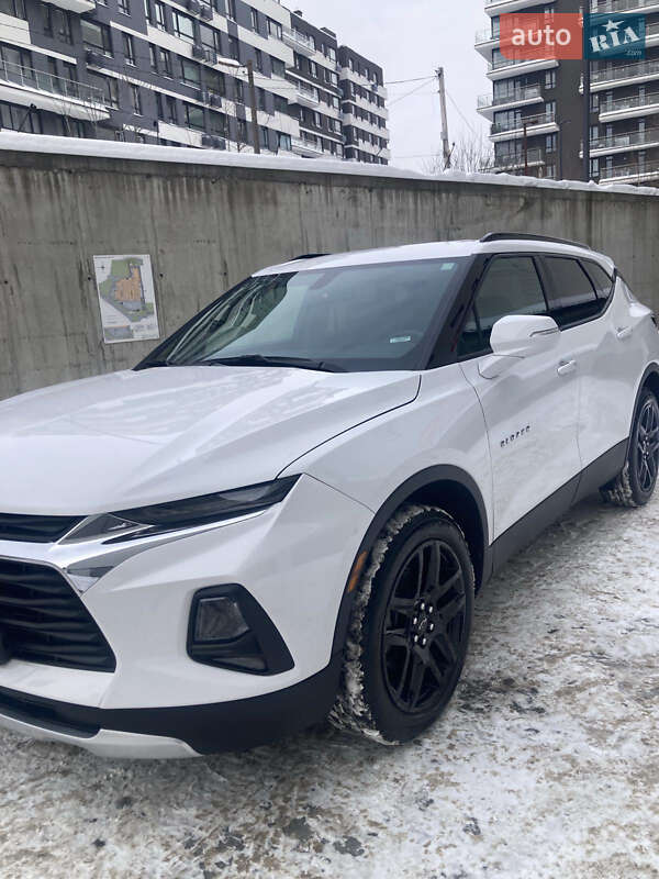 Позашляховик / Кросовер Chevrolet Blazer 2020 в Львові