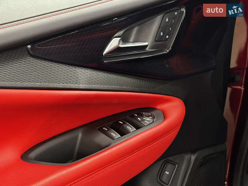 Позашляховик / Кросовер Chevrolet Blazer 2024 в Миколаєві