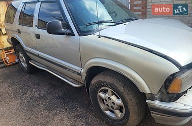Внедорожник / Кроссовер Chevrolet Blazer 1995 в Славянске