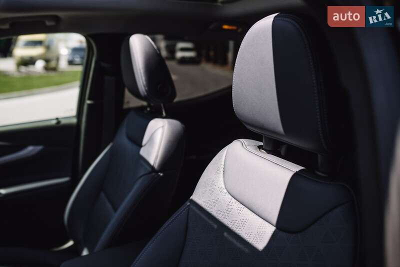 Внедорожник / Кроссовер Chevrolet Bolt EUV 2022 в Тернополе