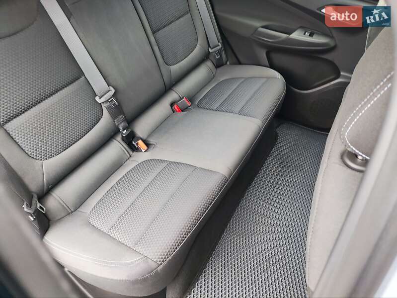 Позашляховик / Кросовер Chevrolet Bolt EUV 2023 в Кропивницькому фото 17 Позашляховик / Кросовер Chevrolet Bolt EUV 2023 в Кропивницькому