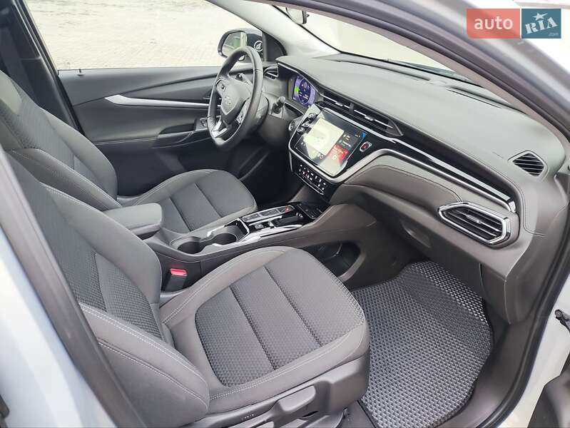 Позашляховик / Кросовер Chevrolet Bolt EUV 2023 в Кропивницькому фото 24 Позашляховик / Кросовер Chevrolet Bolt EUV 2023 в Кропивницькому