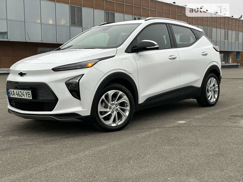 Позашляховик / Кросовер Chevrolet Bolt EUV 2023 в Києві