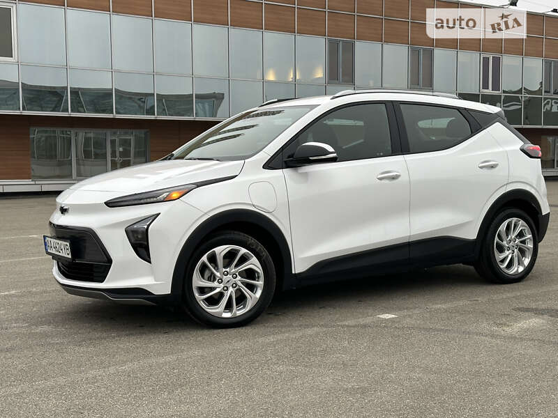 Позашляховик / Кросовер Chevrolet Bolt EUV 2023 в Києві