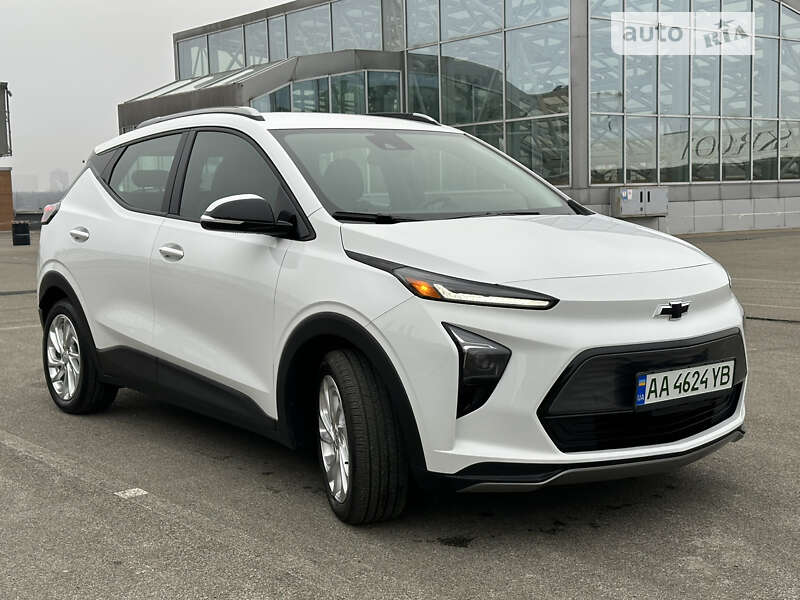 Позашляховик / Кросовер Chevrolet Bolt EUV 2023 в Києві