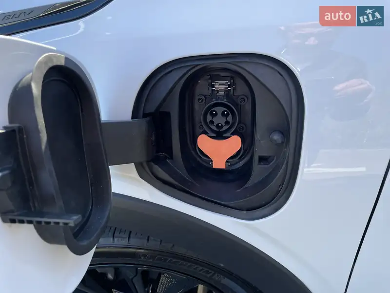 Chevrolet Chevrolet Bolt EUV 2023 VIN 1G1FY6S04P4140650 фото оголошення 13 з 87