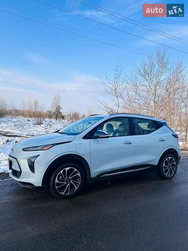 Позашляховик / Кросовер Chevrolet Bolt EUV 2022 в 