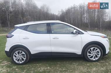 Позашляховик / Кросовер Chevrolet Bolt EUV 2023 в 