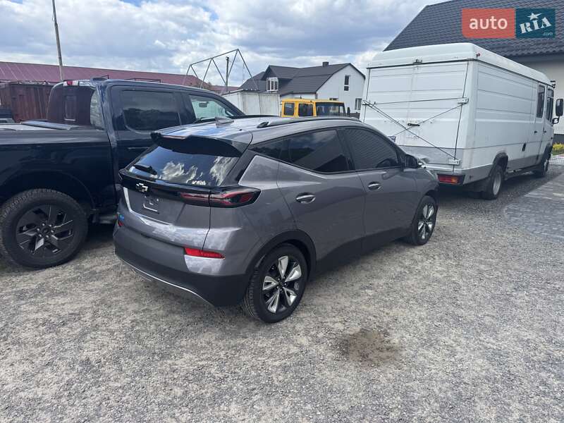 Позашляховик / Кросовер Chevrolet Bolt EUV 2023 в 