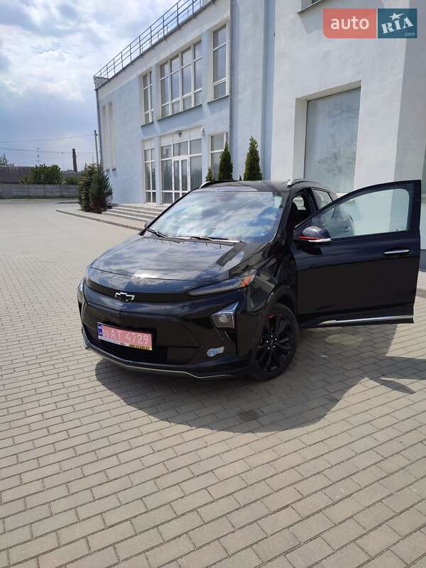 Позашляховик / Кросовер Chevrolet Bolt EUV 2023 в 