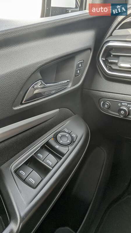 Внедорожник / Кроссовер Chevrolet Bolt EUV 2022 в Львове