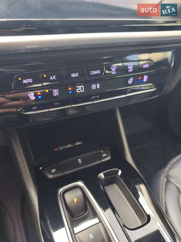 Позашляховик / Кросовер Chevrolet Bolt EUV 2021 в Києві фото 28 Позашляховик / Кросовер Chevrolet Bolt EUV 2021 в Києві