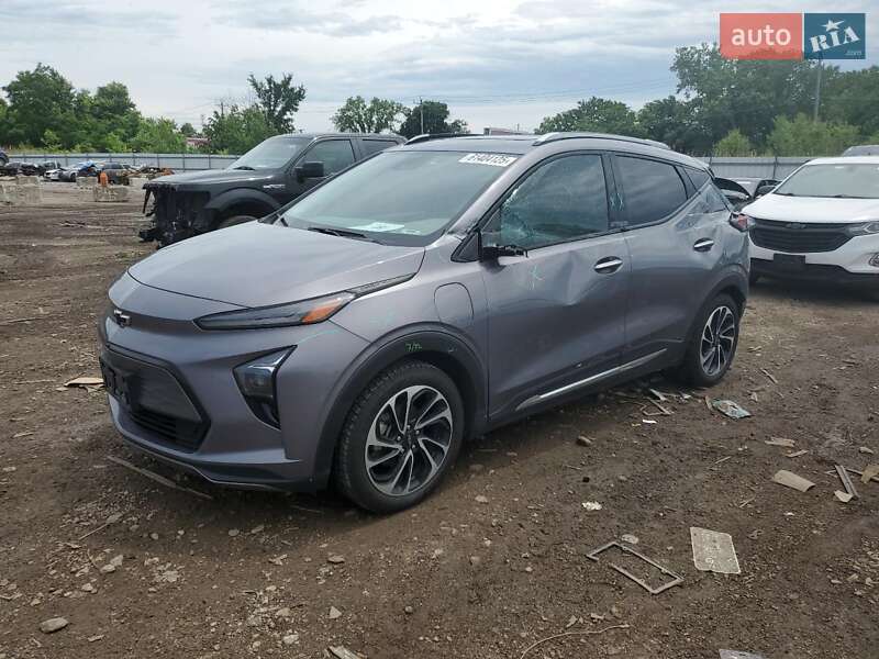 Позашляховик / Кросовер Chevrolet Bolt EUV 2023 в 