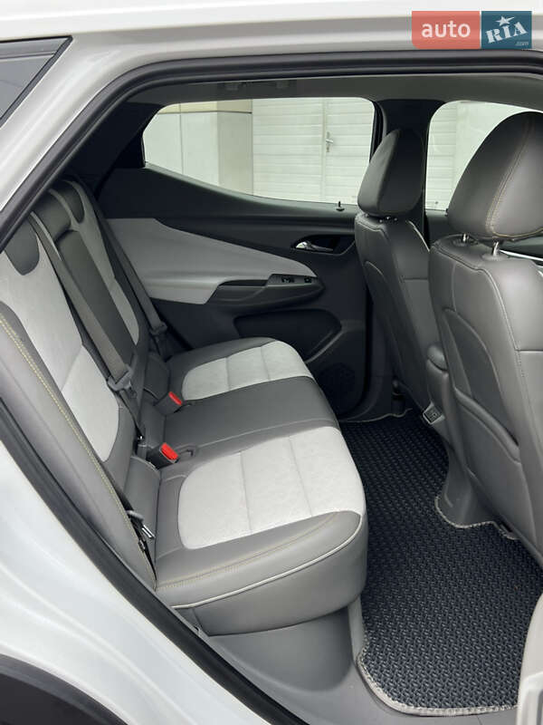 Хетчбек Chevrolet Bolt EUV 2023 в Одесі