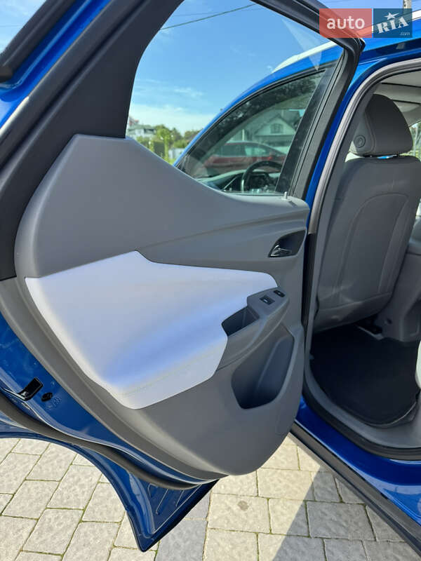 Позашляховик / Кросовер Chevrolet Bolt EUV 2021 в Львові фото 13 Позашляховик / Кросовер Chevrolet Bolt EUV 2021 в Львові