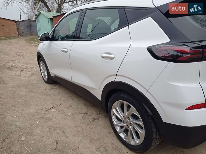 Внедорожник / Кроссовер Chevrolet Bolt EUV 2023 в Львове