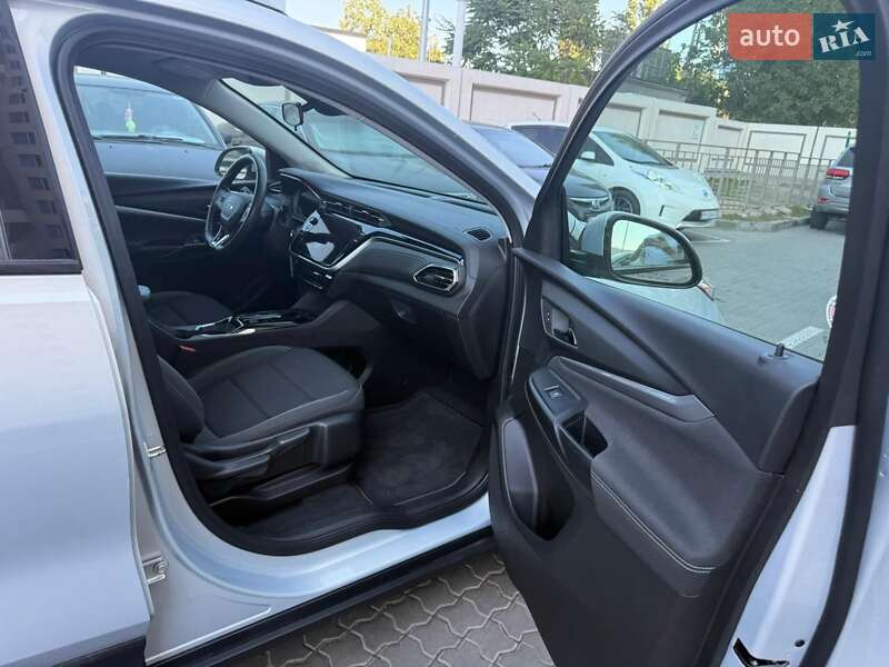 Позашляховик / Кросовер Chevrolet Bolt EUV 2023 в Одесі