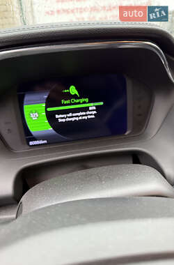 Внедорожник / Кроссовер Chevrolet Bolt EUV 2023 в 