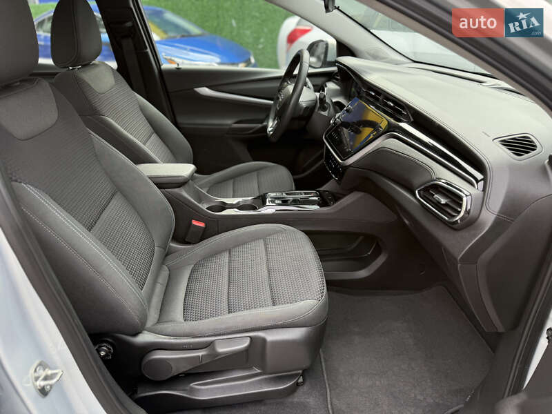 Позашляховик / Кросовер Chevrolet Bolt EUV 2023 в Одесі