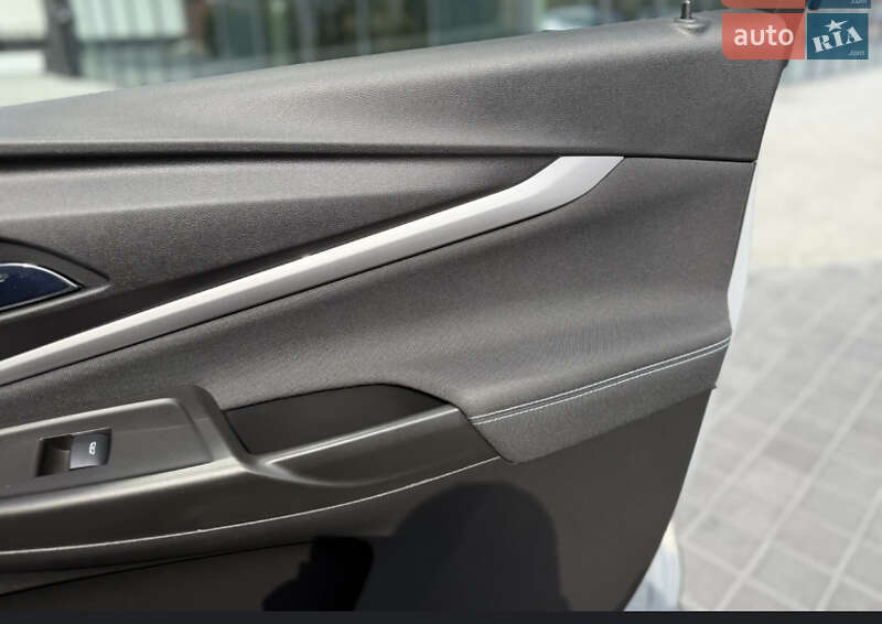Позашляховик / Кросовер Chevrolet Bolt EUV 2022 в Львові