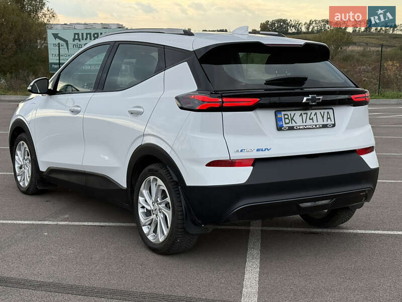 Хэтчбек Chevrolet Bolt EUV 2023 в Ровно фото 13 Хэтчбек Chevrolet Bolt EUV 2023 в Ровно
