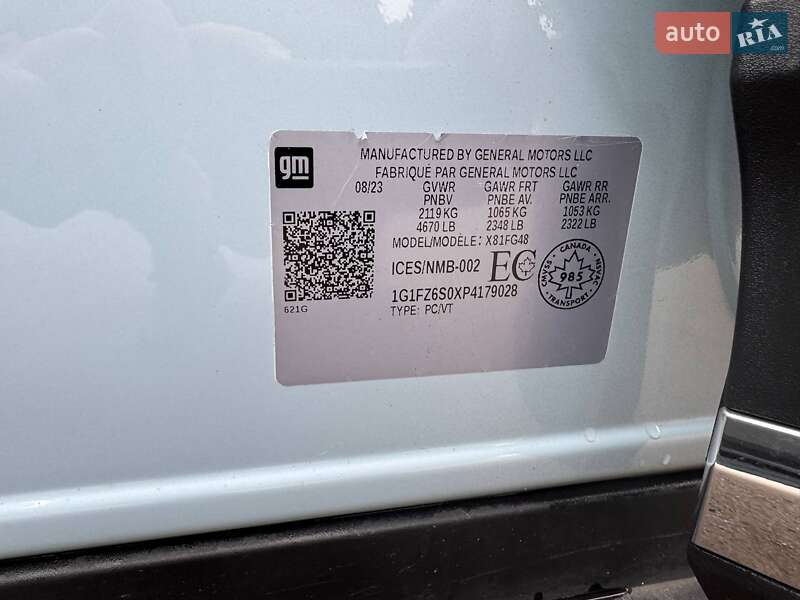 Позашляховик / Кросовер Chevrolet Bolt EUV 2023 в Києві фото 28 Позашляховик / Кросовер Chevrolet Bolt EUV 2023 в Києві