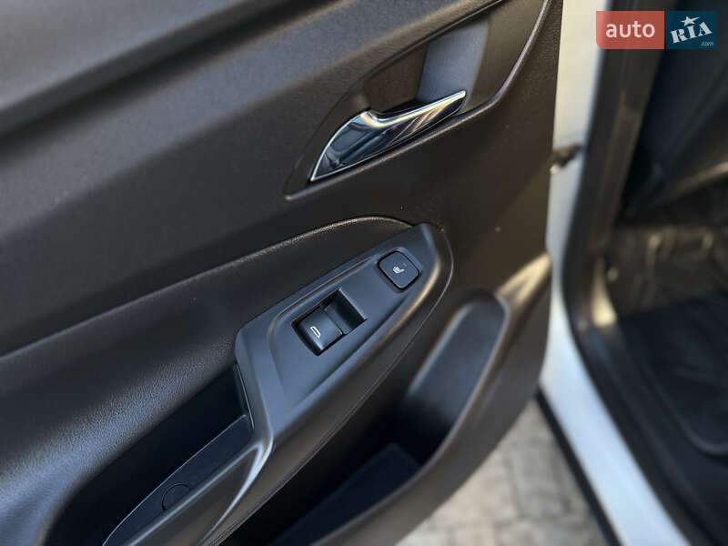 Позашляховик / Кросовер Chevrolet Bolt EUV 2023 в Дрогобичі