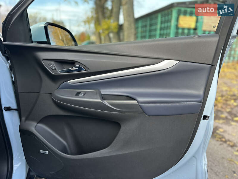 Внедорожник / Кроссовер Chevrolet Bolt EUV 2022 в Первомайске фото 25 Внедорожник / Кроссовер Chevrolet Bolt EUV 2022 в Первомайске
