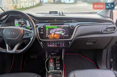 Внедорожник / Кроссовер Chevrolet Bolt EUV 2021 в Киеве