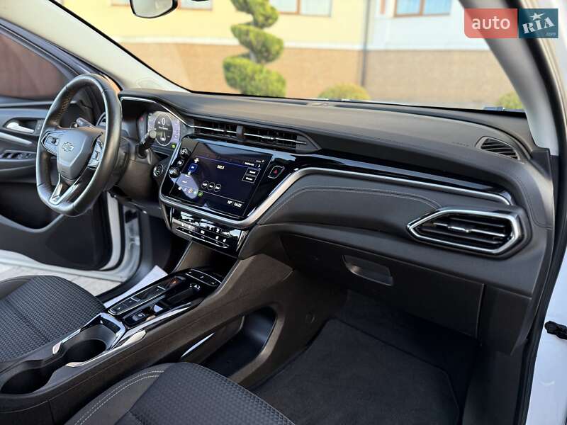 Позашляховик / Кросовер Chevrolet Bolt EUV 2023 в Дрогобичі