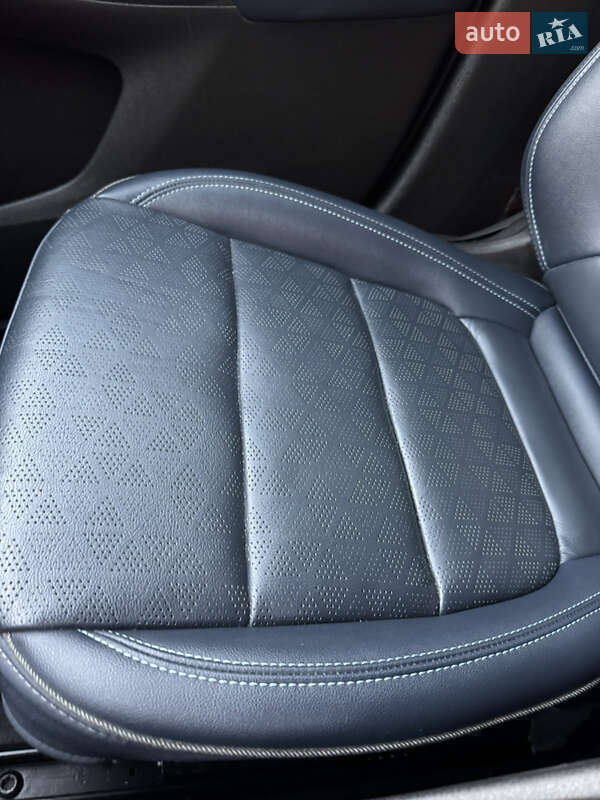 Позашляховик / Кросовер Chevrolet Bolt EUV 2022 в Одесі фото 11 Позашляховик / Кросовер Chevrolet Bolt EUV 2022 в Одесі