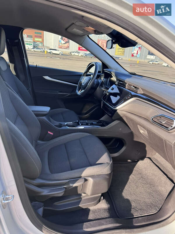 Позашляховик / Кросовер Chevrolet Bolt EUV 2023 в Одесі фото 24 Позашляховик / Кросовер Chevrolet Bolt EUV 2023 в Одесі