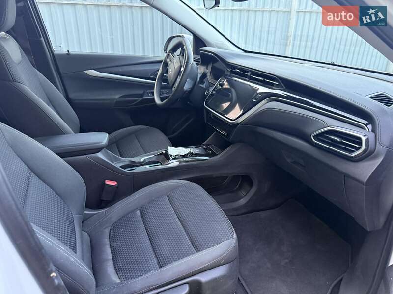 Внедорожник / Кроссовер Chevrolet Bolt EUV 2022 в Львове фото 7 Внедорожник / Кроссовер Chevrolet Bolt EUV 2022 в Львове