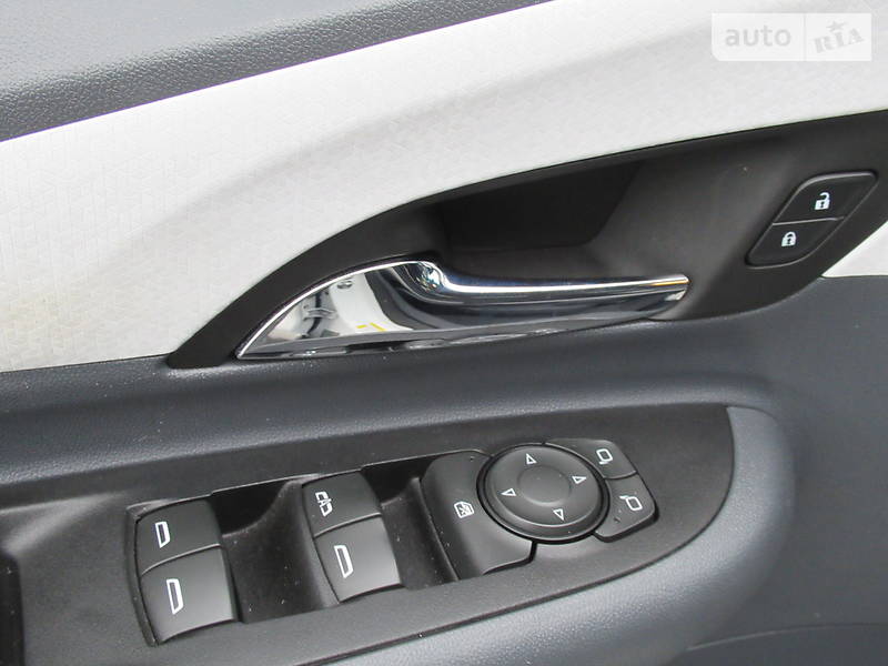 Хетчбек Chevrolet Bolt EV 2017 в Києві