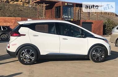 Хетчбек Chevrolet Bolt EV 2017 в 