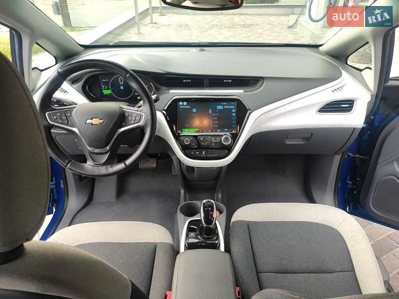 Хэтчбек Chevrolet Bolt EV 2019 в Днепре