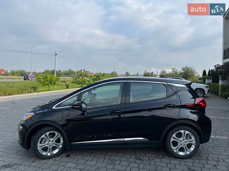 Хэтчбек Chevrolet Bolt EV 2018 в Стрые