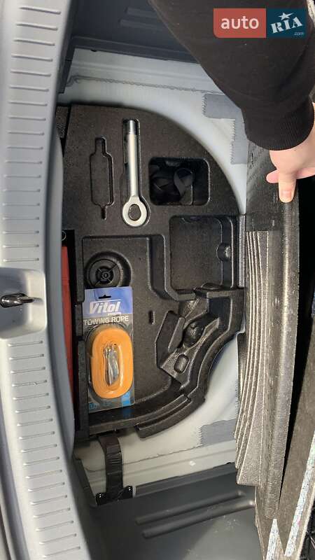 Хэтчбек Chevrolet Bolt EV 2020 в Каменском