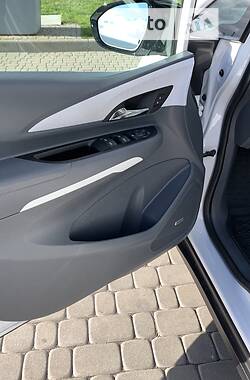 Хэтчбек Chevrolet Bolt EV 2020 в Каменском