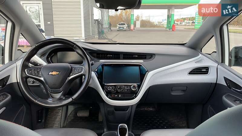 Хэтчбек Chevrolet Bolt EV 2020 в Каменском