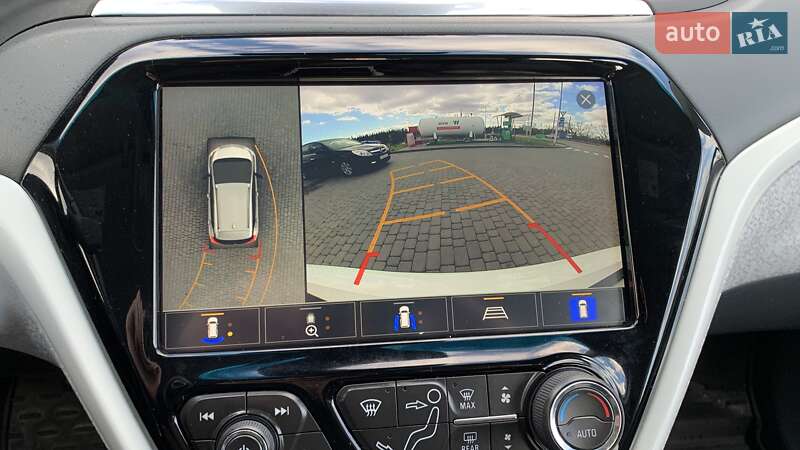 Хэтчбек Chevrolet Bolt EV 2020 в Каменском