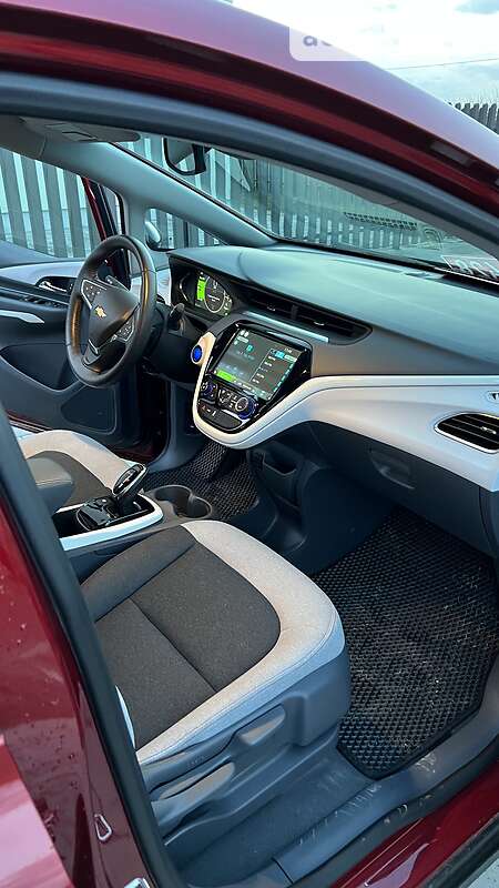 Хэтчбек Chevrolet Bolt EV 2017 в Луцке