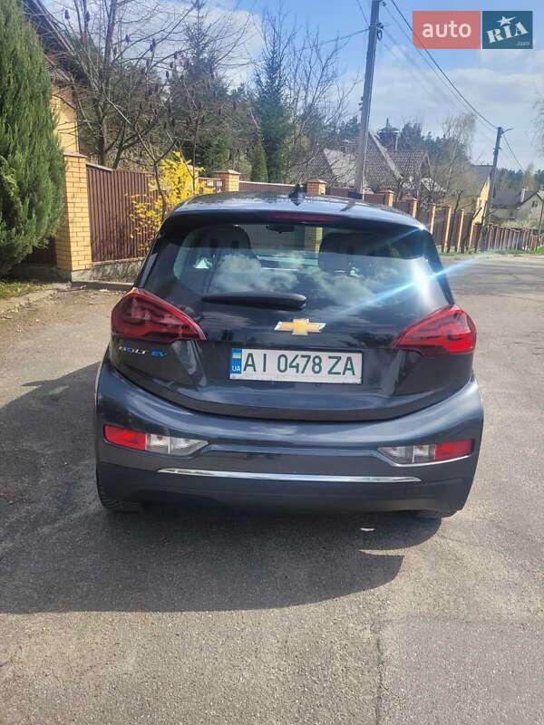 Хэтчбек Chevrolet Bolt EV 2017 в Киеве