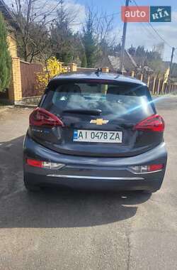 Хэтчбек Chevrolet Bolt EV 2017 в 